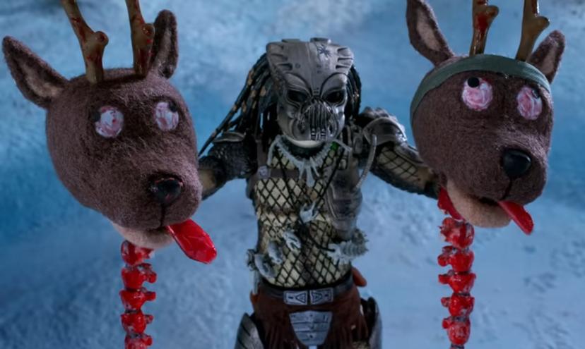 Kijken! Hier is de Predator Kerstspecial