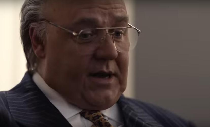 Russell Crowe onherkenbaar in trailer voor serie The Loudest Voice 