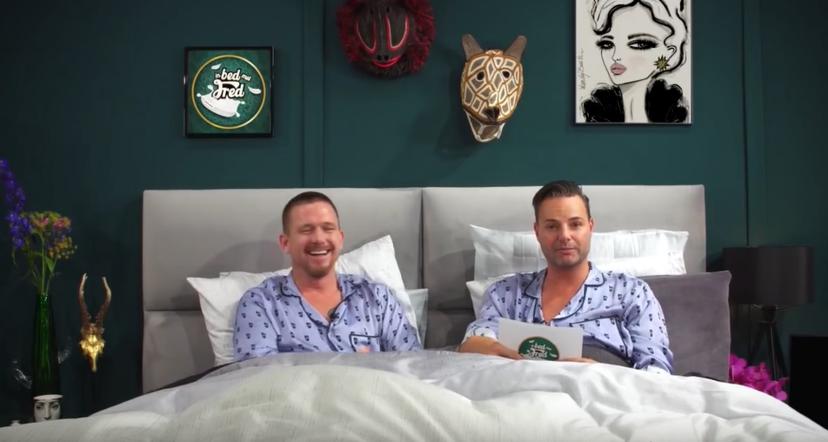 Fred van Leer en Johnny de Mol onder de wol!