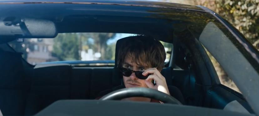 Trailer: buur zoekt vrouw, in Under The Silver Lake