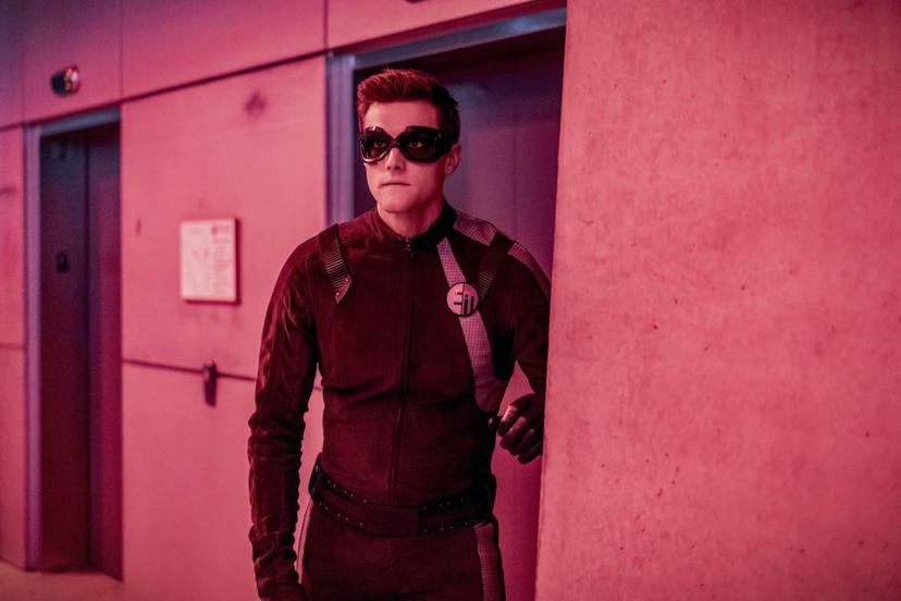 Flash-acteur Hartley Sawyer ontslagen!