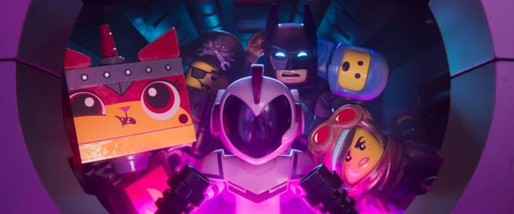 Alle remmen los in eerste trailer voor The Lego Movie 2
