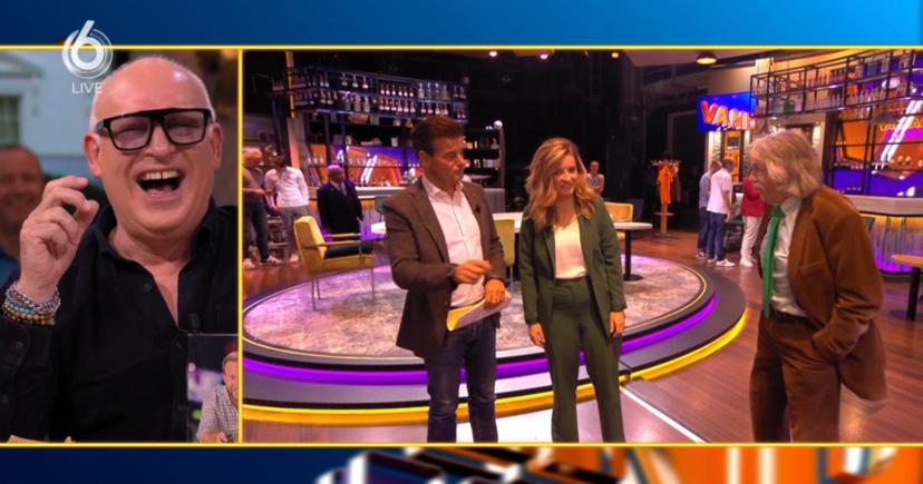 Hilariteit bij Vandaag Inside om verwarde Johan Derksen