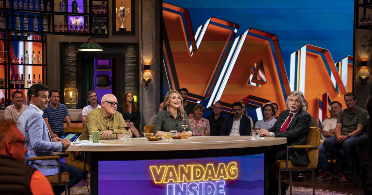 Vandaag Inside: René van der Gijp gelooft kaarsverhaal Johan Derksen