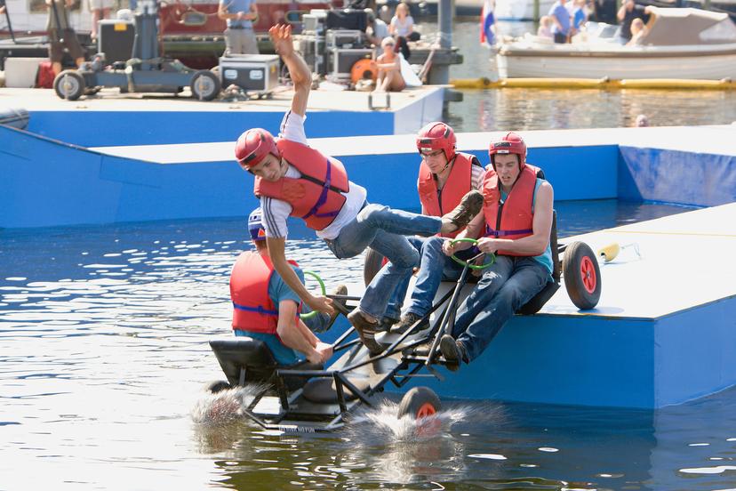 Te land, ter zee en in de lucht 2011