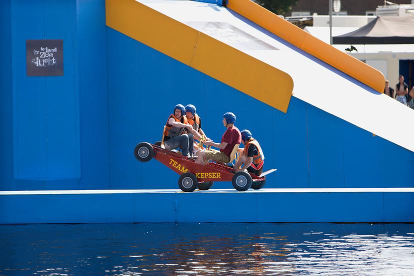 Te land, ter zee en in de lucht 2011