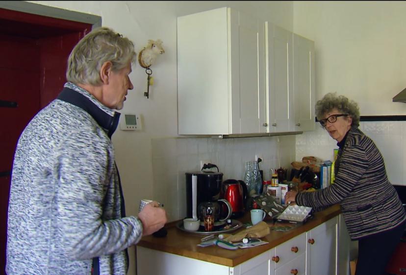 Joop buigt voor Anja na 