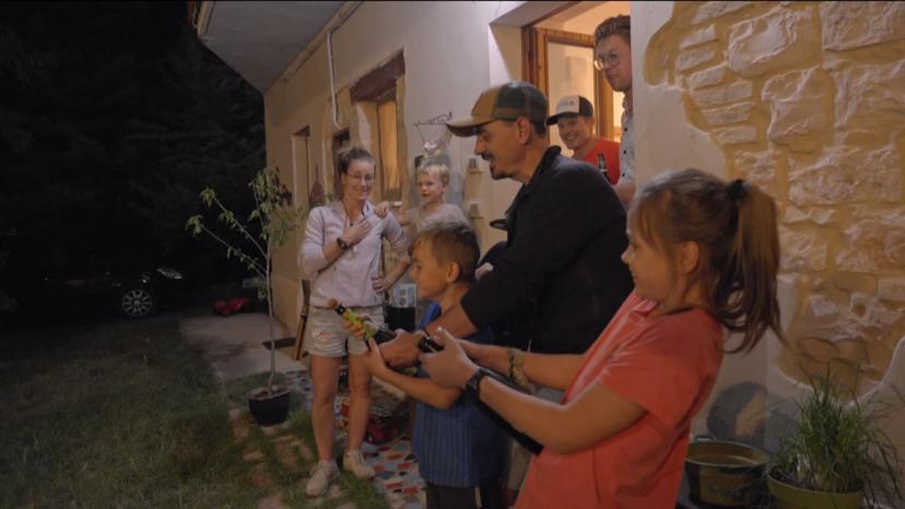 de familie André in Ik Vertrek