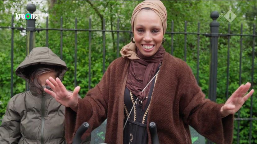 Samira Bakhcha in Een Huis Vol