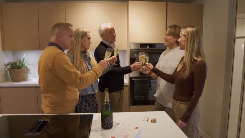 Boukje en Bob uit Kopen Zonder Kijken met Roos Reedijk Bob Sikkes en Alex van Keulen