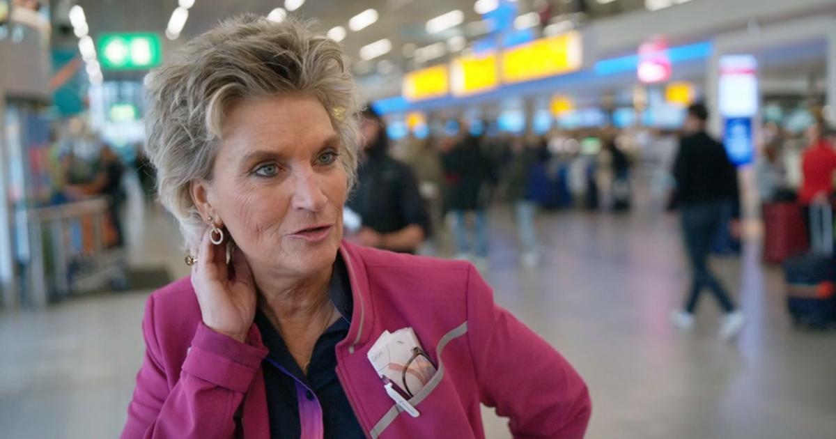 Floormanager Josée (54) spot verdachte laptop op Schiphol Airport: 'Idee dat er iets niet klopt'