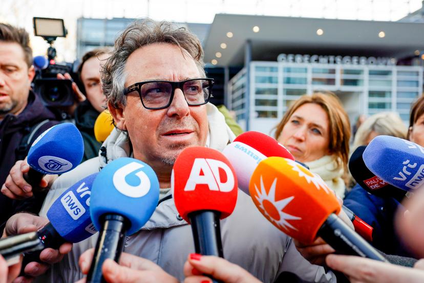 Marco Borsato komt aan bij de rechtbank voor de uitspraak in de rechtszaak