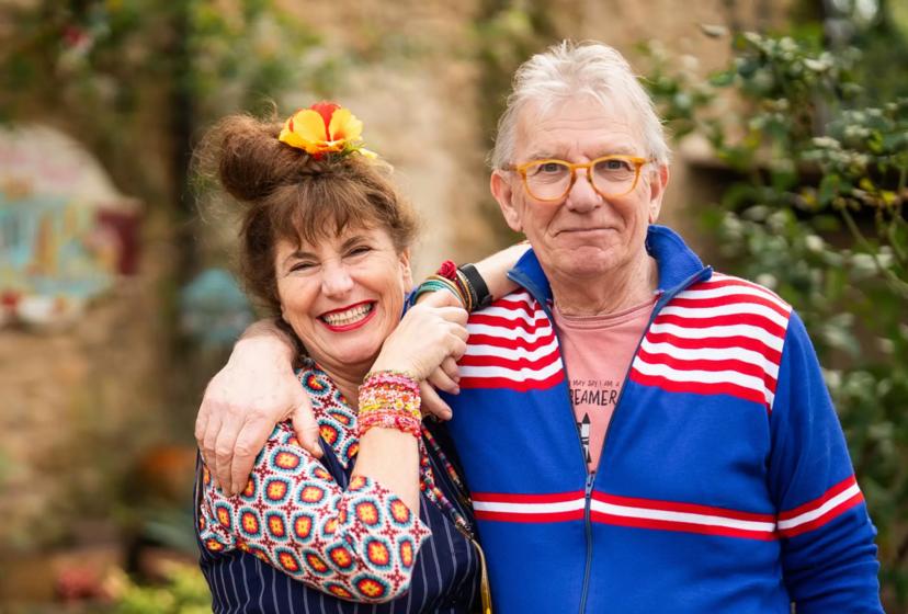 Daar Gaan Ze Weer Debbie en Paul