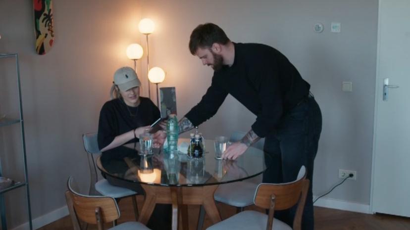Tim Hofman met Madelief in Over Mijn Lijk