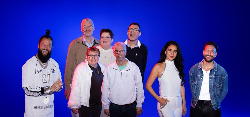 Ambassadeurs van de vrijheid 2026Persfoto vlnr La Fuente, de Jostiband, Karsu en Rolf SanchezFotograaf: Jaap Scheeren