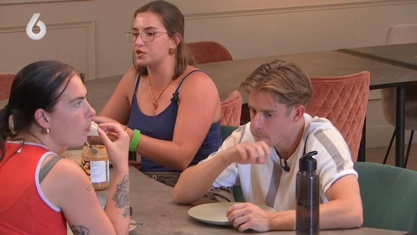 Dominique met Roxy en Robert in De Bondgenoten